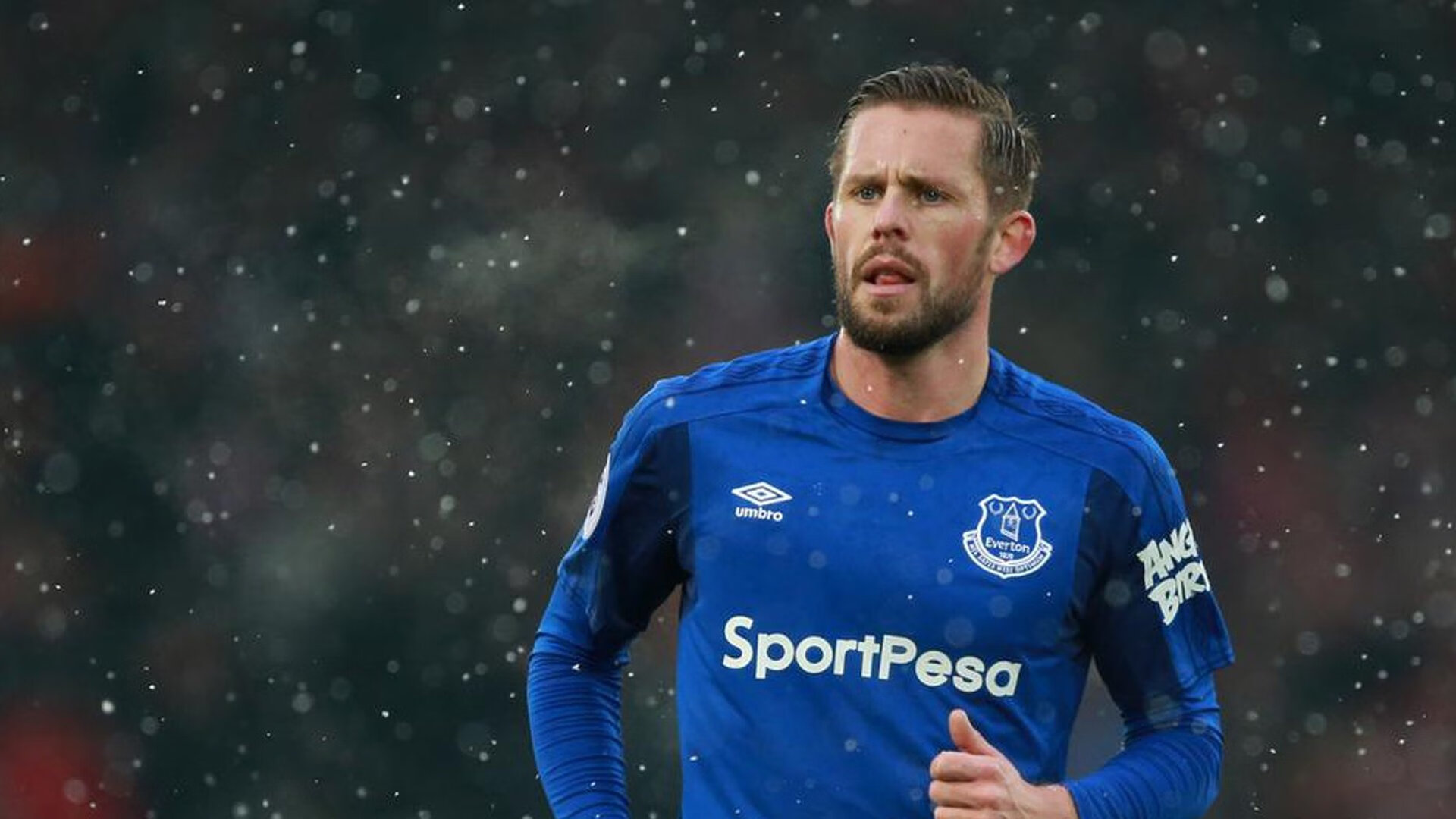 魔笛奏响制霸序曲,莫德里奇关键调度助哥伦比亚力克尤文