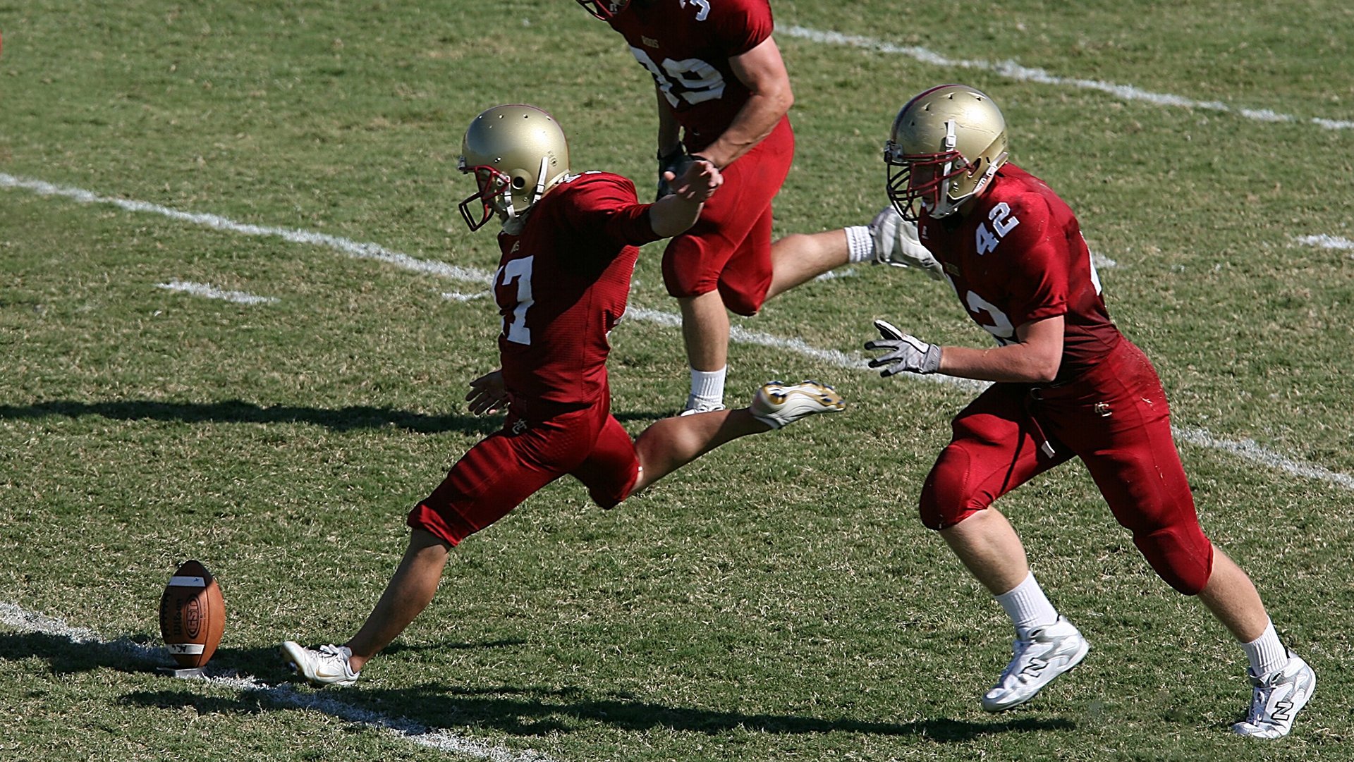 库里，季后赛之夜的关键先生